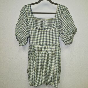 Davi & Dani - Chic Gingham Puff Sleeve Dress - Medium